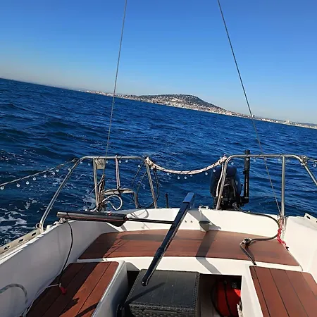 Nuit Insolite A Bord D'un Voilier Vieux Port ספינת מלון *